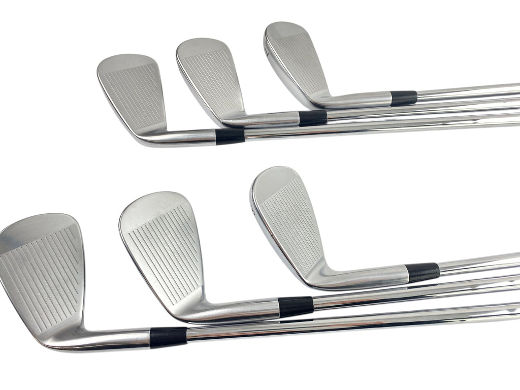 Cobra King Tour 2023 Irons / 5-PW / Extra Stiff Flex